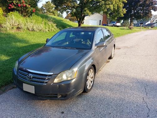 2006 Toyota Avalon XLS