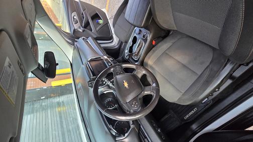 White 2018 Chevrolet Traverse LT Cloth