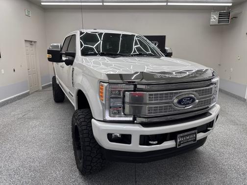 2017 Ford F-350 Platinum