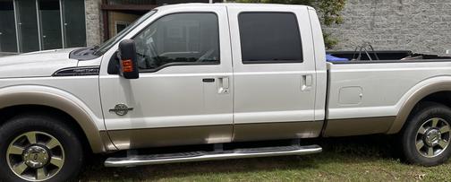 2011 Ford F-350 Lariat