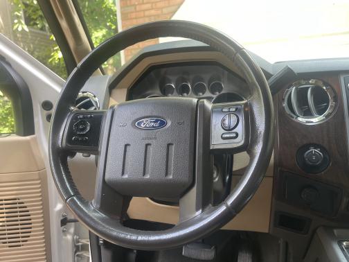 2011 Ford F-350 Lariat