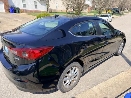 2016 Mazda Mazda3 i Touring
