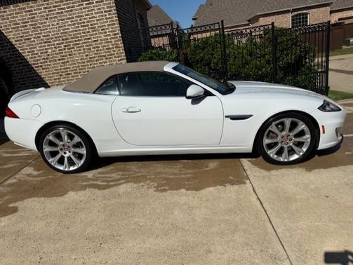 White 2014 Jaguar XK Base
