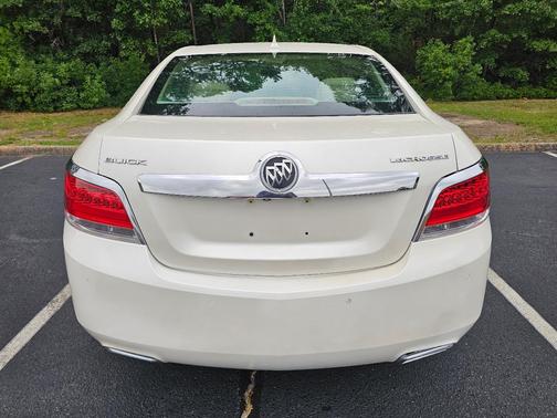 White 2013 Buick LaCrosse Leather