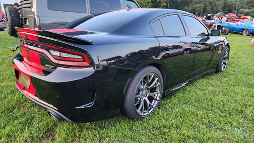 2017 Dodge Charger SRT 392