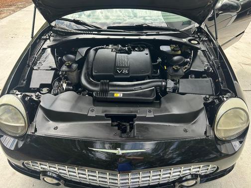 Black 2002 Ford Thunderbird Deluxe