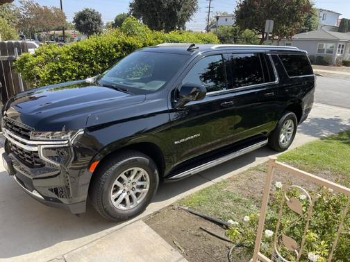 2024 Chevrolet Suburban LS