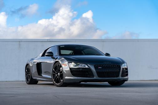 2011 Audi R8 5.2 quattro