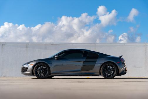 2011 Audi R8 5.2 quattro