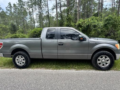 Gray 2012 Ford F-150 XLT