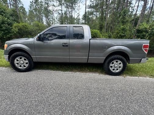 Gray 2012 Ford F-150 XLT