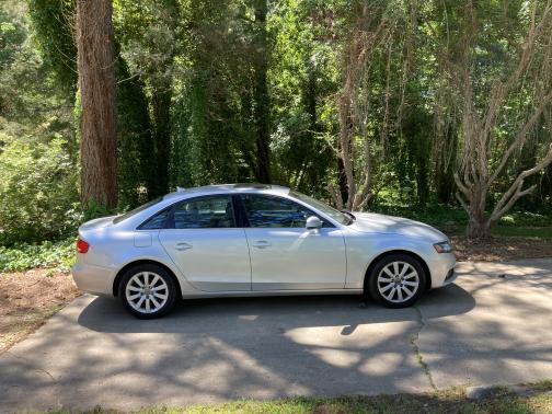 2010 Audi A4 2.0T Premium