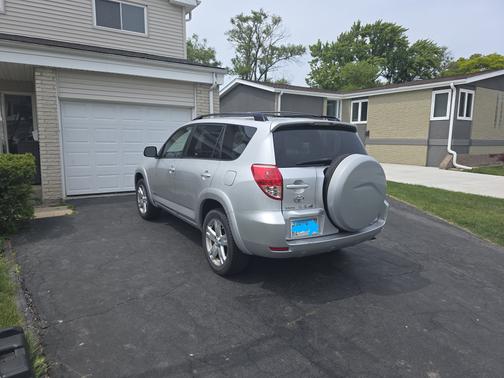 2008 Toyota RAV4 Sport
