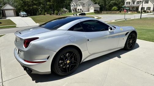 2017 Ferrari California T