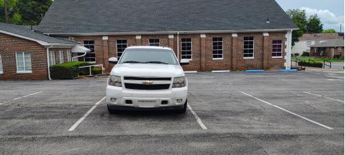 White 2009 Chevrolet Tahoe LT