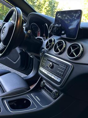 Black 2020 Mercedes-Benz GLA 250 4MATIC