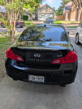 2011 INFINITI G37 Journey
