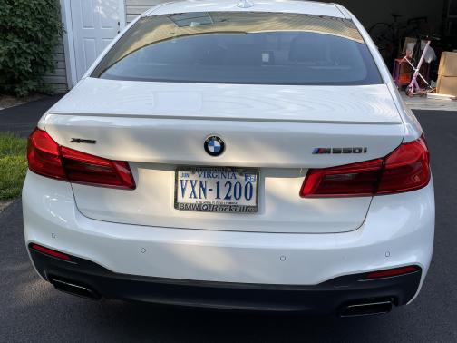 Photo 4 of 9 of 2019 BMW M550 i xDrive