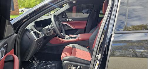 2024 BMW X6 xDrive40i