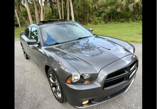 Gray 2011 Dodge Charger R/T