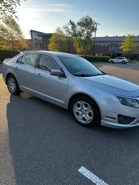 2010 Ford Fusion SE