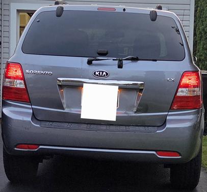 Blue 2008 Kia Sorento LX