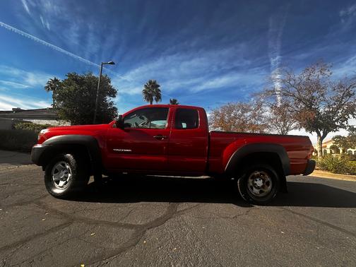 2015 Toyota Tacoma Base