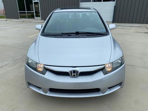 Silver 2011 Honda Civic EX-L