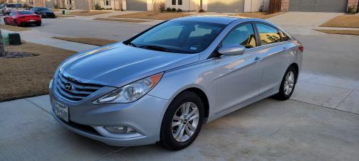 2013 Hyundai SONATA GLS