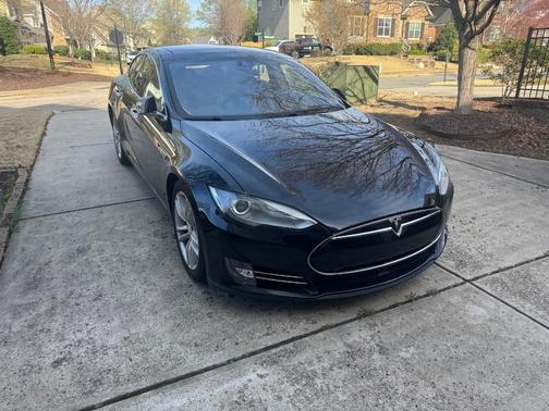 Black 2014 Tesla Model S 85