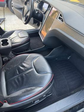 Black 2014 Tesla Model S 85