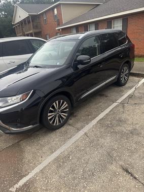 2019 Mitsubishi Outlander SEL