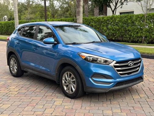 2018 Hyundai TUCSON SE
