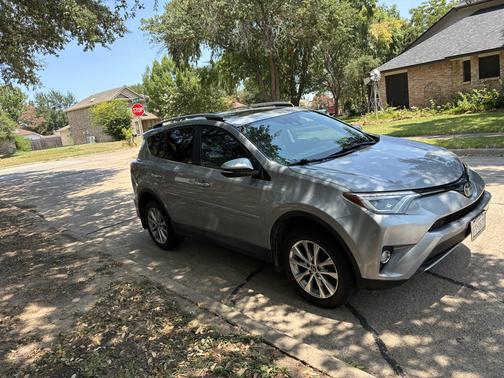 Silver 2018 Toyota RAV4 Limited