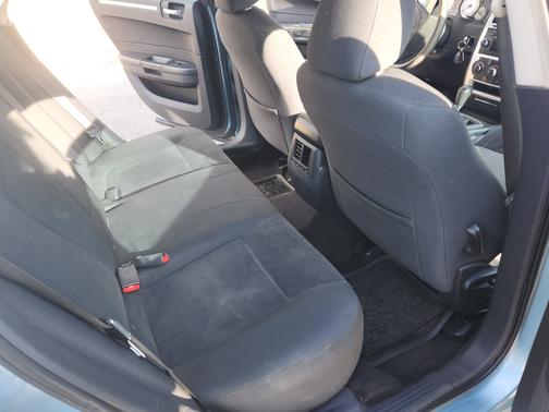 2009 Chrysler 300 LX