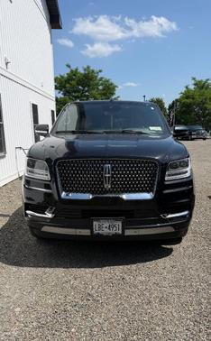 Black 2021 Lincoln Navigator L Reserve