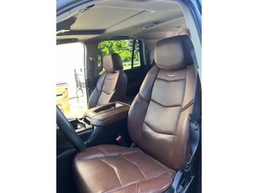 2016 Cadillac Escalade Luxury