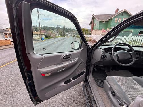 2001 Ford F-150 XLT SuperCab