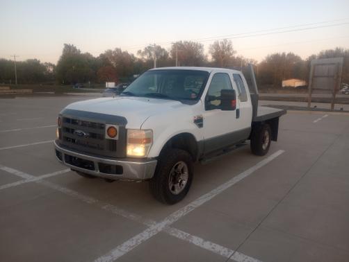 2008 Ford F-350 XLT SuperCab Super Duty