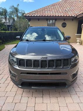 Gray 2020 Jeep Compass Latitude