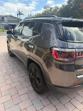 Gray 2020 Jeep Compass Latitude