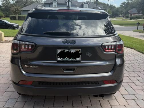 Gray 2020 Jeep Compass Latitude