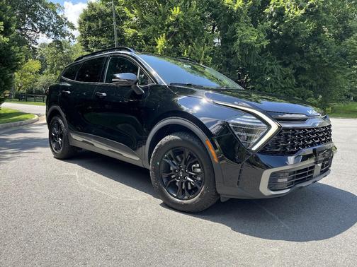 Black 2023 Kia Sportage X-Pro Prestige