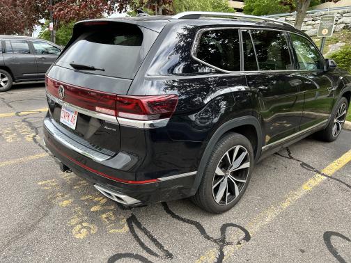 2024 Volkswagen Atlas 2.0T SEL Premium R-Line 4MOTION