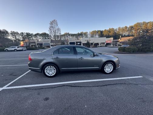 2010 Ford Fusion Hybrid Base