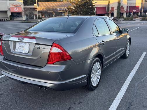 2010 Ford Fusion Hybrid Base
