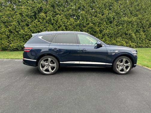 Blue 2023 Genesis GV80 3.5T