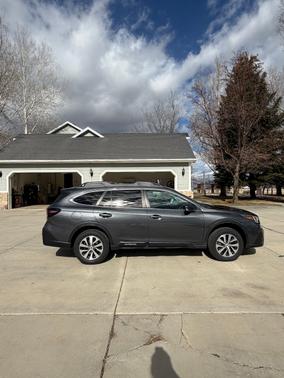 2020 Subaru Outback Premium