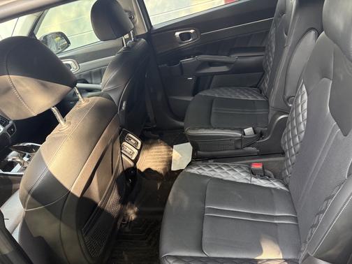 2022 Kia Sorento X-Line SX Prestige