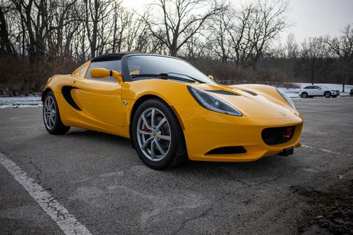 2011 Lotus Elise R